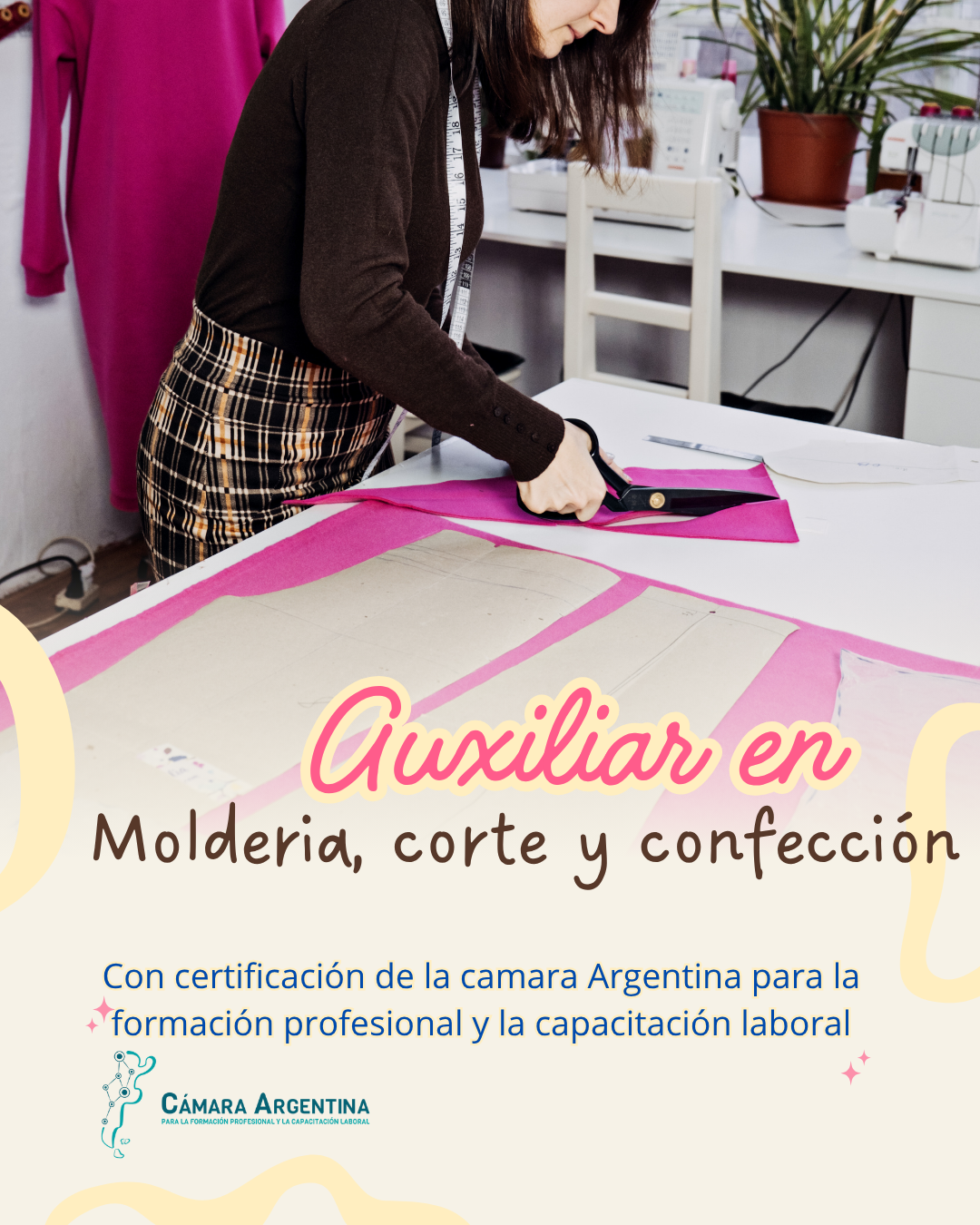 Auxiliar de corte, molderia y confeccion.